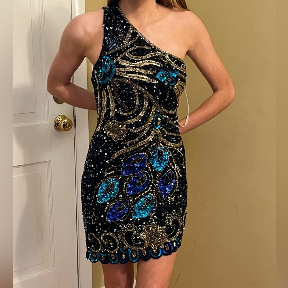 Sophia Thomas Cocktail dress